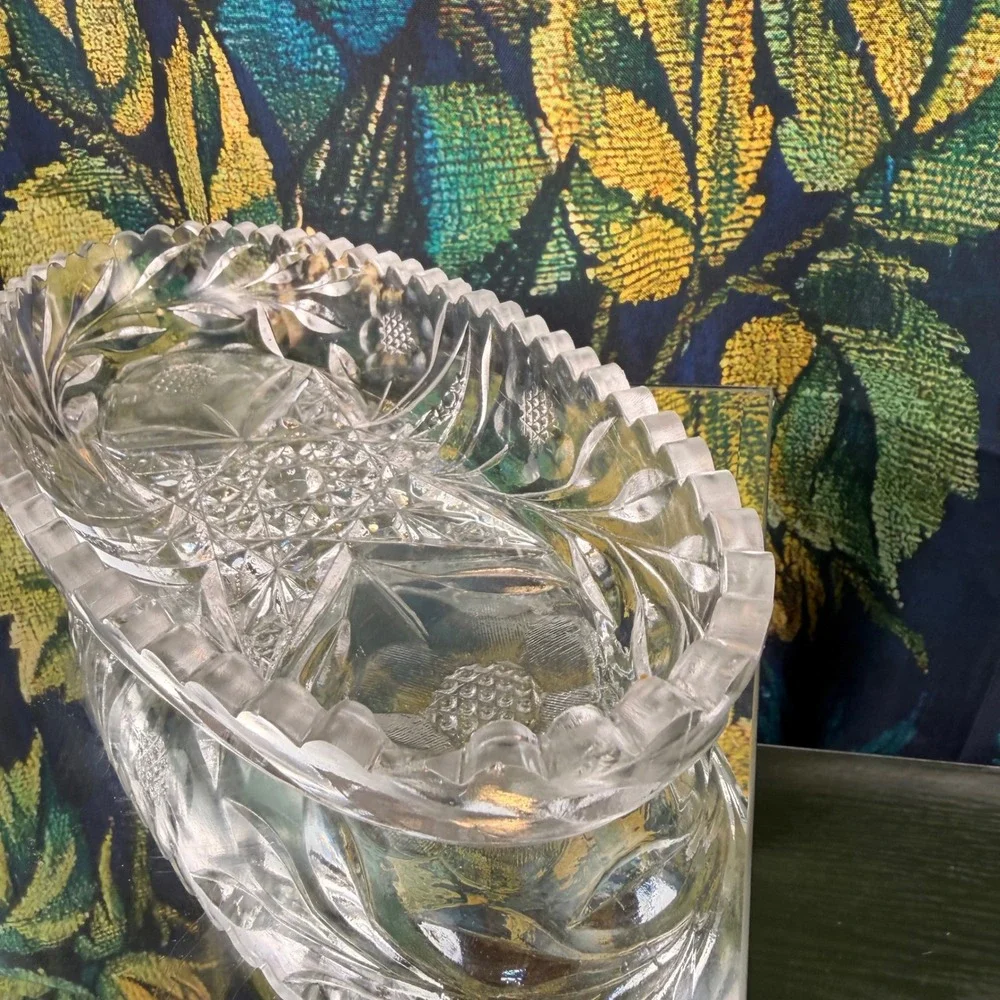 Vintage Clear Pressed Glass‎ Starburst Floral Oval Serving Dish Scalloped Rim